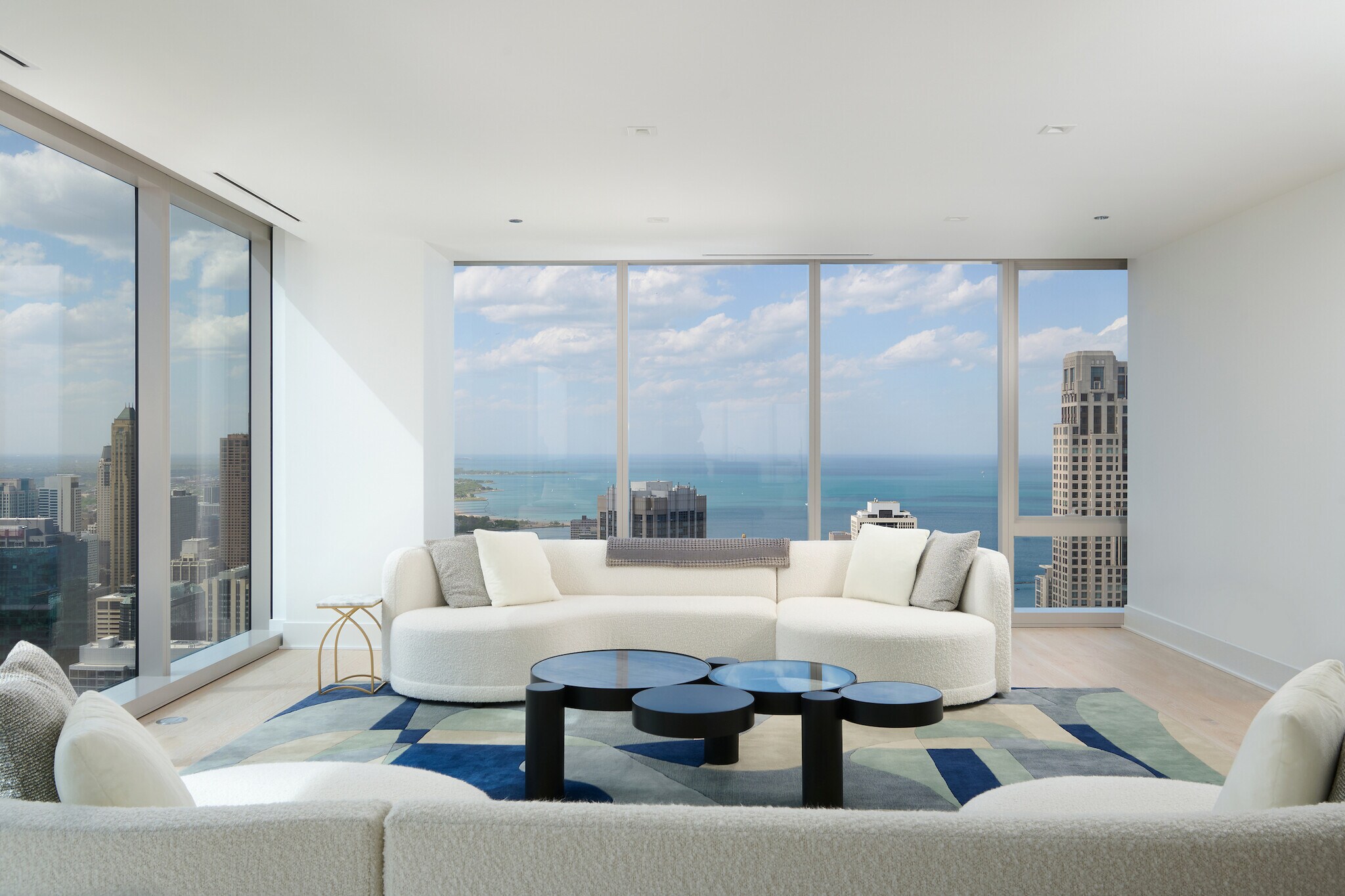 Building Photo - 363 E Wacker Dr