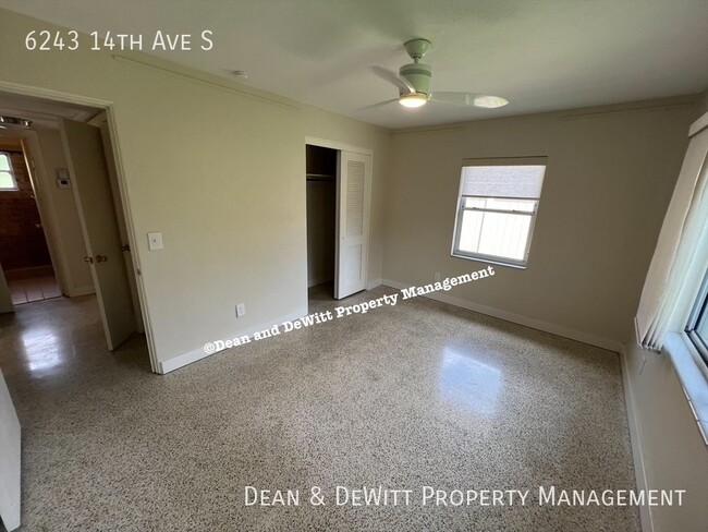 Building Photo - 6243 14th Ave S