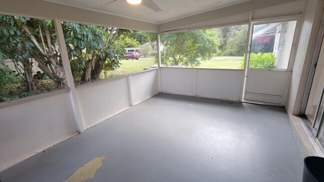 Building Photo - 3340 S Jog Rd