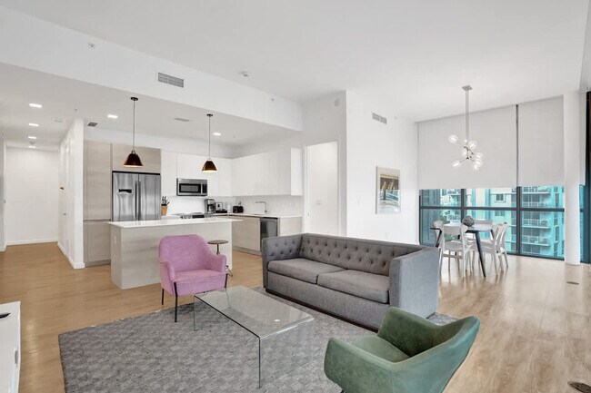 Building Photo - 1220 17th St