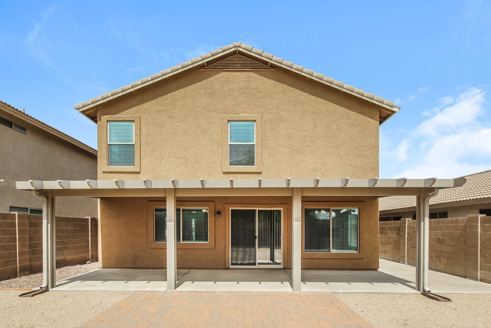 Building Photo - 2255 E Parkside Ln