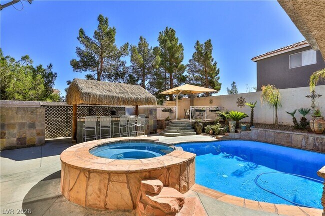 Building Photo - 595 Campus Oaks Ct