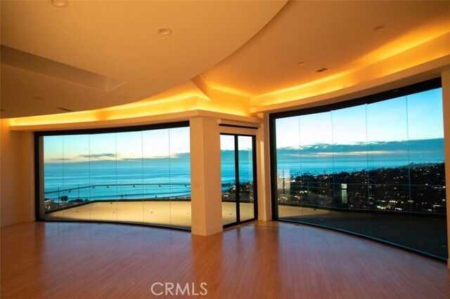 Building Photo - 648 Mystic View