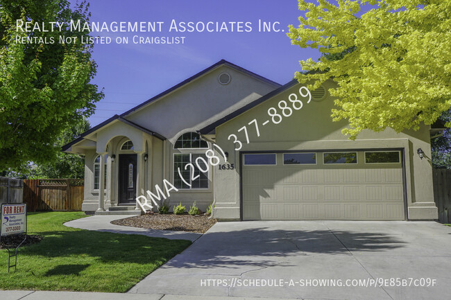 Primary Photo - The Perfect 3 Bedroom Home in Nampa