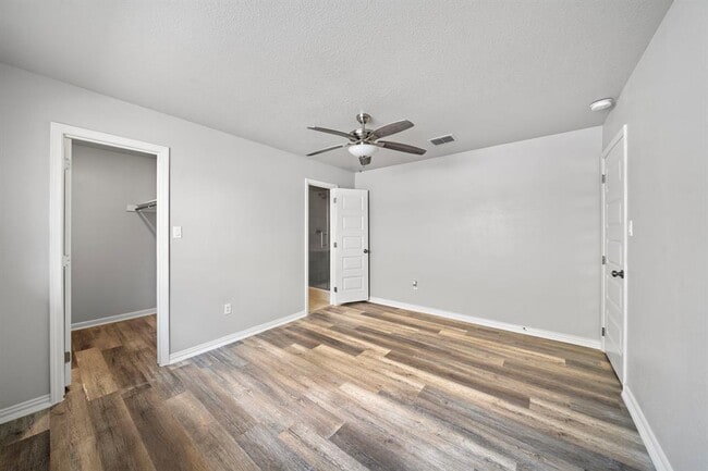 Building Photo - 11506 Hornbrook Dr