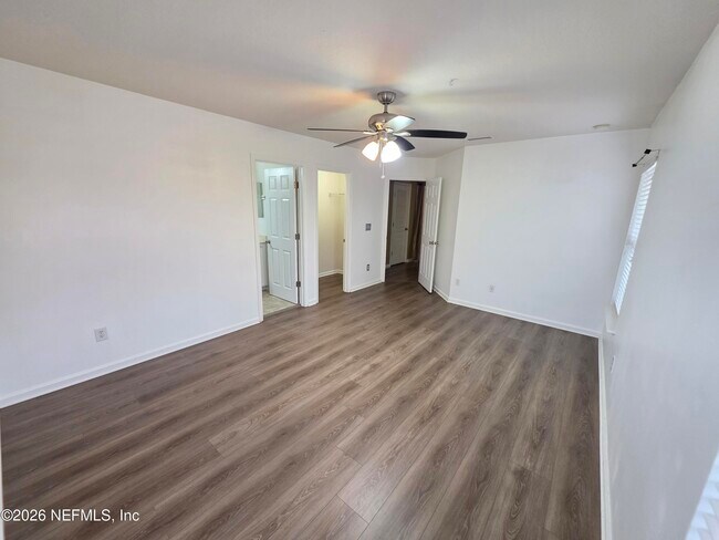 Building Photo - 104 Crete Ct