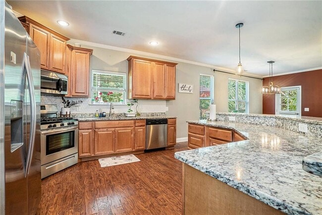 Building Photo - 2061 Hutton Dr