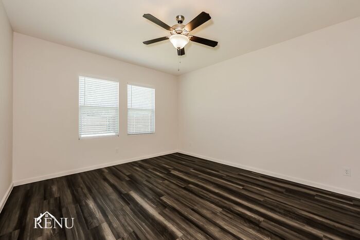 Building Photo - 13328 Wysong Dr