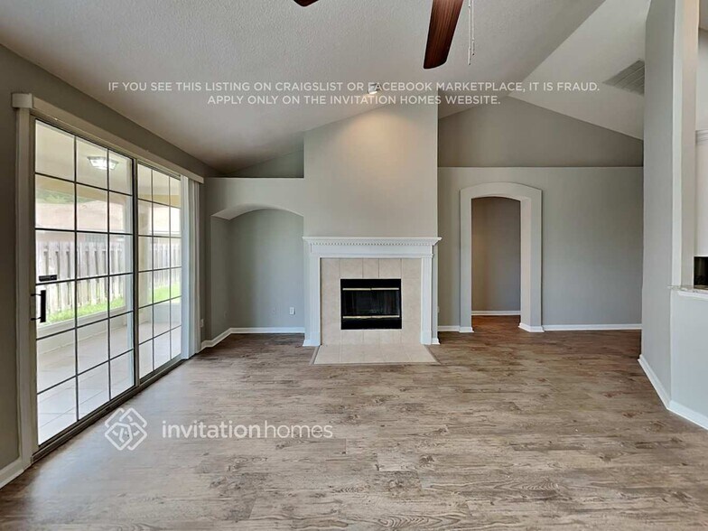 Building Photo - 4000 Sioux Cir