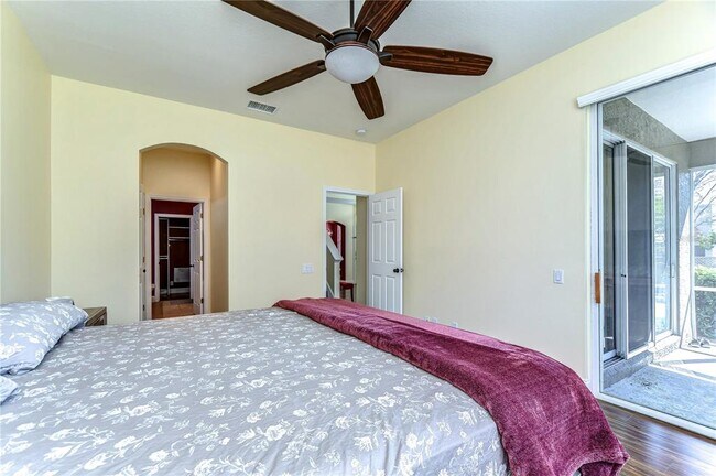 Building Photo - 3292 Covered Bridge Dr E