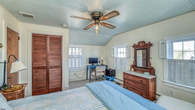 Building Photo - 126 N Buffalo Ave