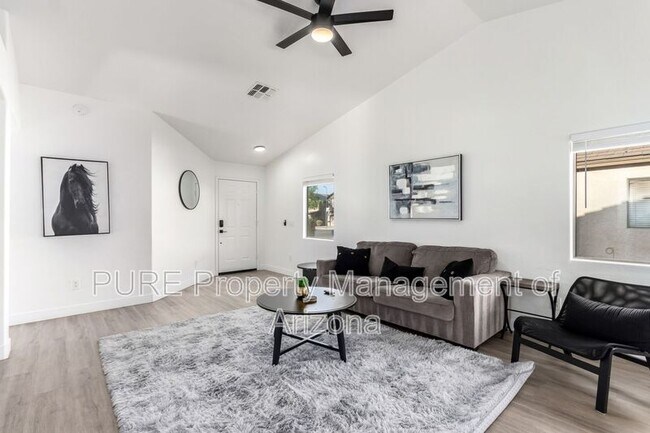 Building Photo - 1519 W Nancy Ln