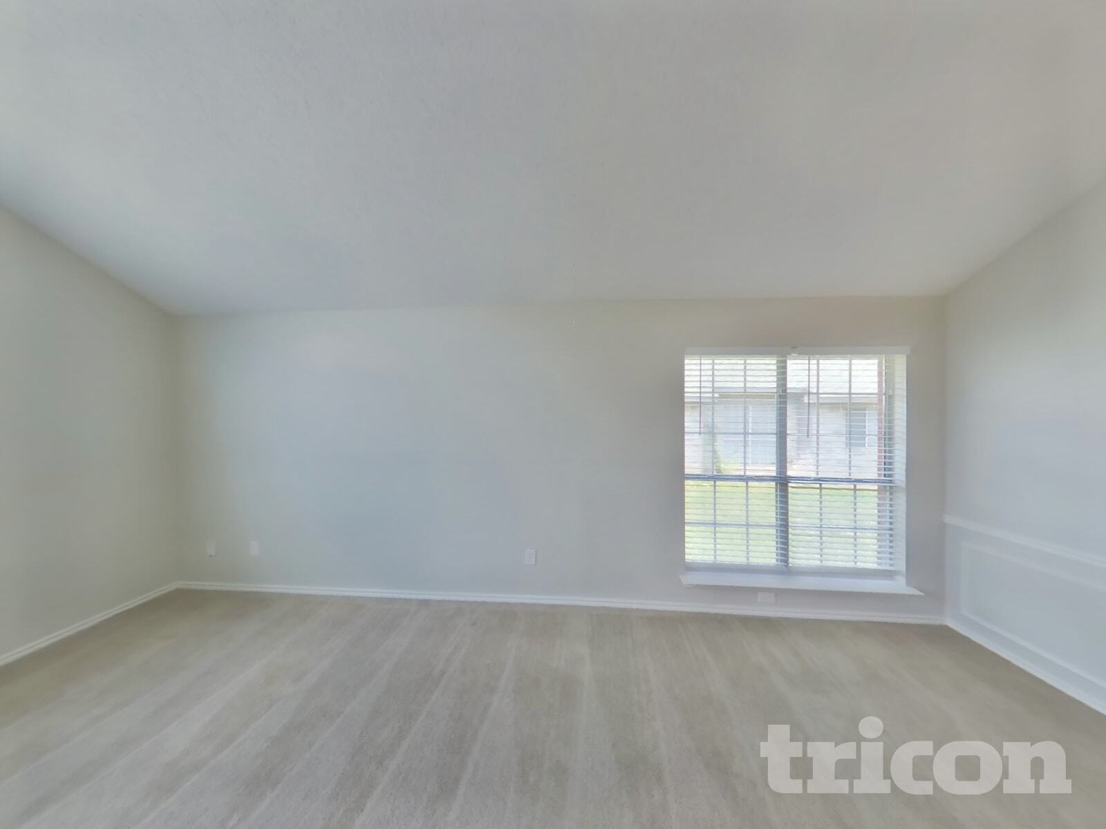 Building Photo - 8021 Ashridge Rd