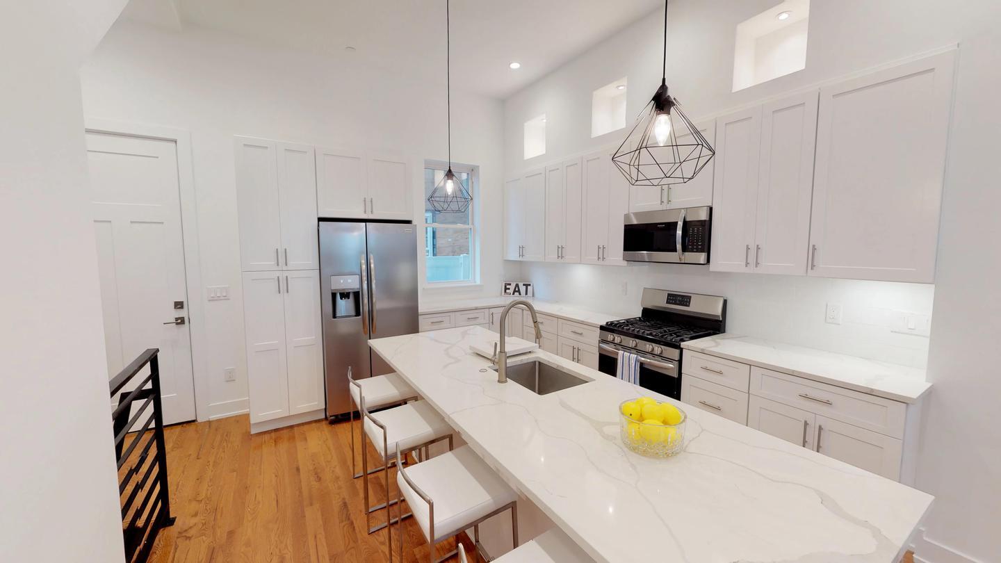 Kitchen - 146 W Wildey St
