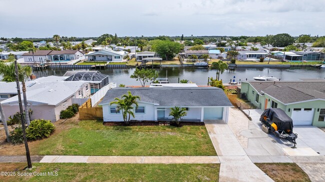 Building Photo - 1140 Montego Bay Dr N