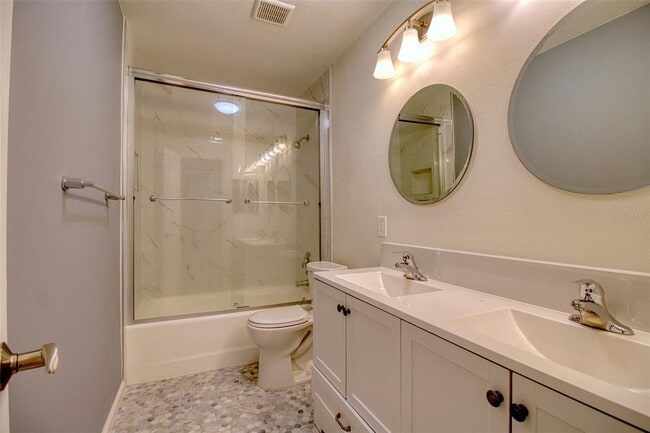 Building Photo - 555 54th St N