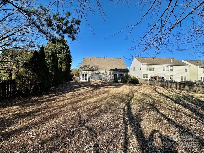 Building Photo - 14119 Eldon Dr