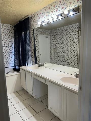 Building Photo - 4435 Wescott Dr