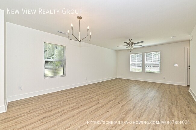 Building Photo - 580 Pleasant Ave