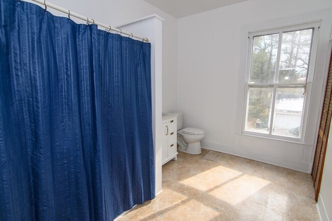 Building Photo - 26 North St