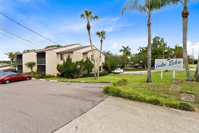Primary Photo - 1040 S Buena Vista Dr