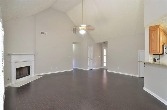 Building Photo - 2865 Cressington Bend NW