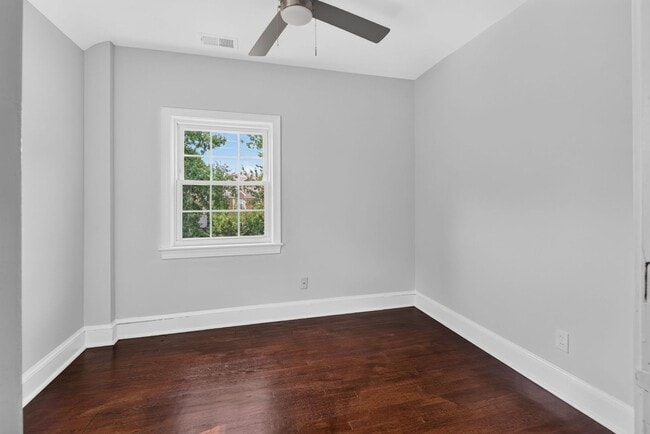 Building Photo - 4336 45th St NW