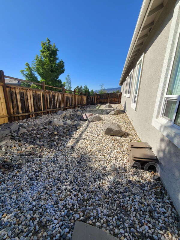 Building Photo - 5815 Slate Dr