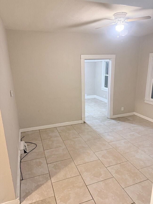 Building Photo - 249 N 17th St