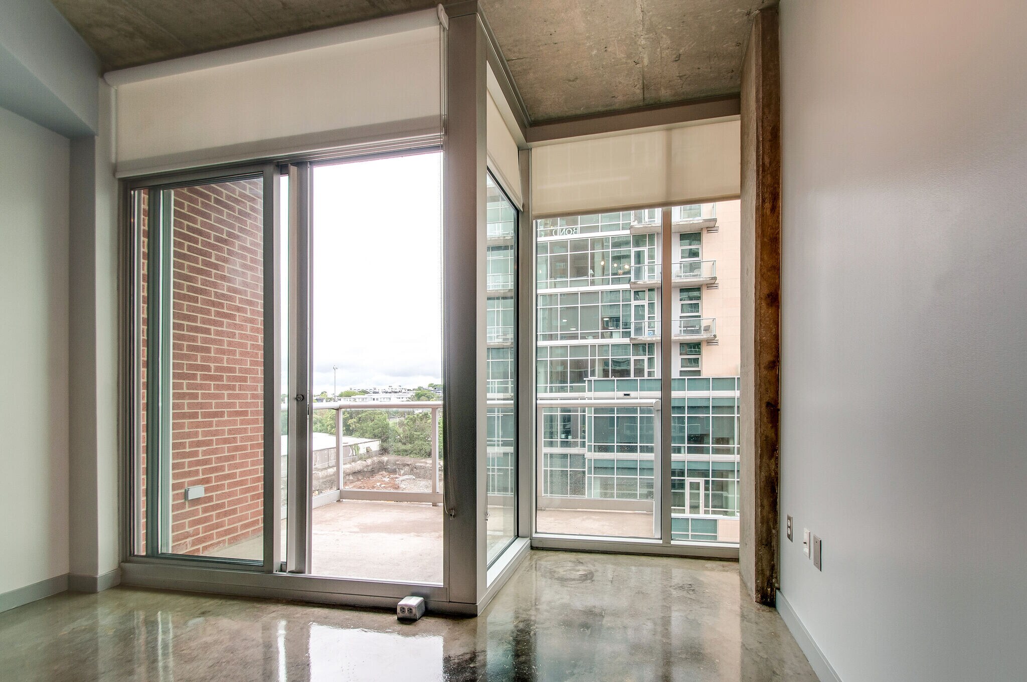 Nuke in the living room - 600 12th Ave S