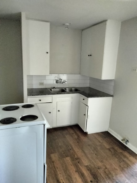 Building Photo - 3707 Parkwood St