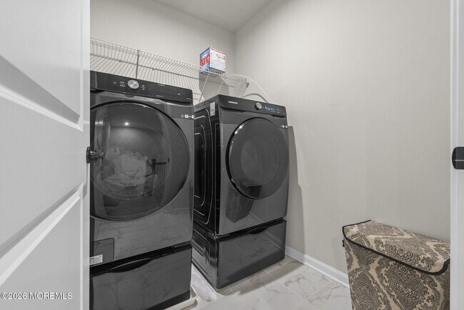 Building Photo - 1502 Arose Ln