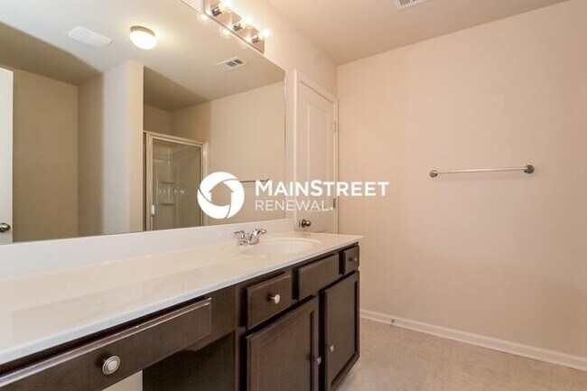 Building Photo - 4 Bedroom Pet-Friendly Home in Jonesboro, ...