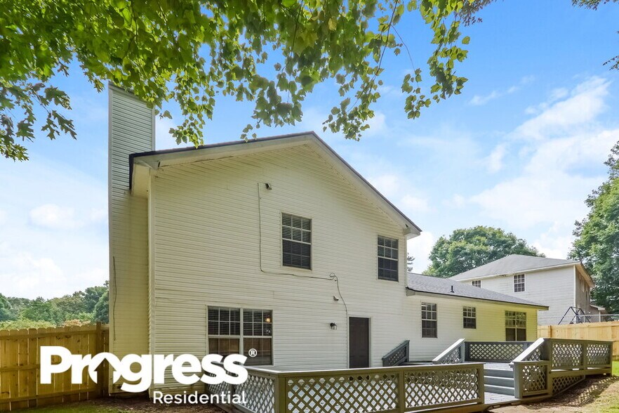 Building Photo - 6474 Rebecca Way