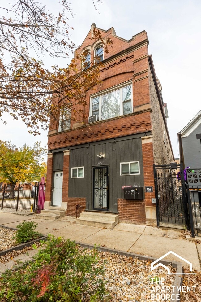 Building Photo - 2652 W 23rd Pl