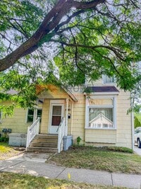 Building Photo - 5614 Wayne Rd