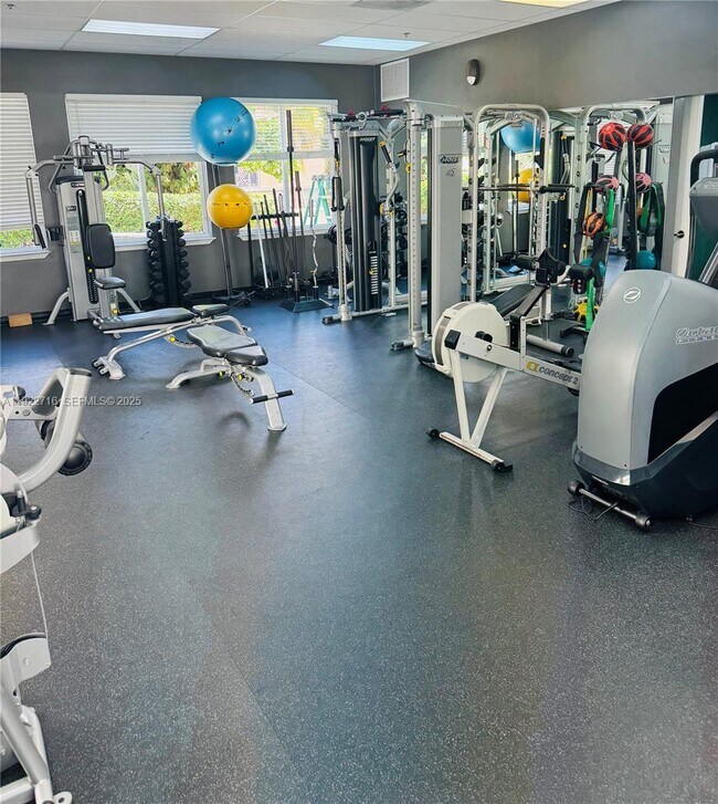 Building Photo - 151 Michigan Ave