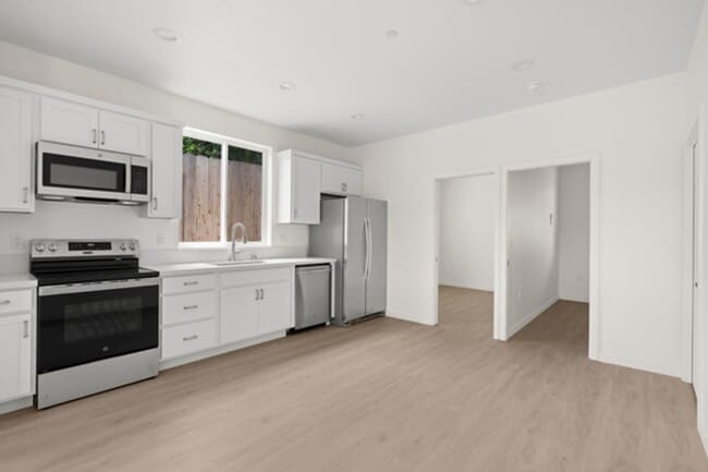 Building Photo - 291 Ramona Dr