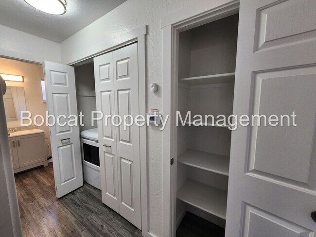 Building Photo - 3604 Imperial Wy