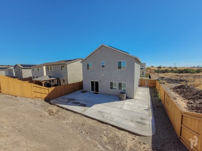 Building Photo - MOVE IN SPECIALL!!! $500 OFF FIRST MONTH'S RENT!