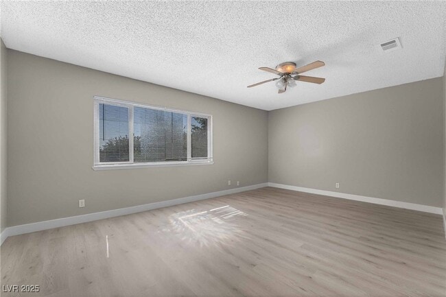 Building Photo - 4630 Bountiful Way