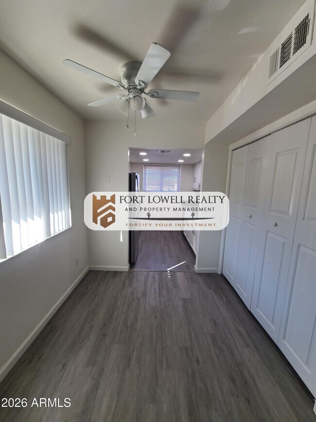 Building Photo - 11350 W Tennessee Ave