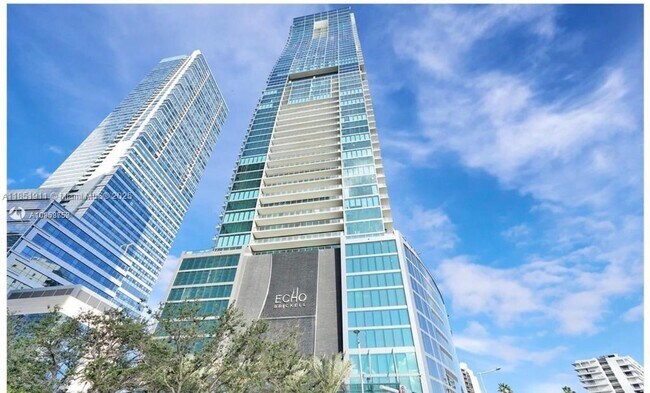 Building Photo - 1451 Brickell Ave