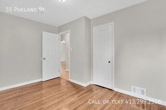 Building Photo - 55 Pheland St