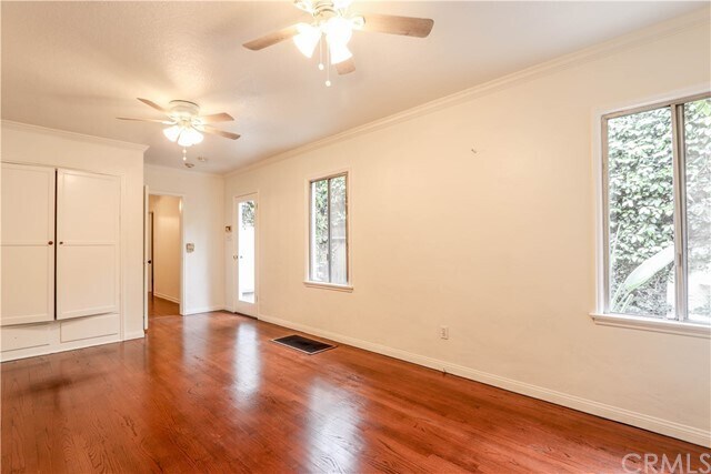Building Photo - 1019 Mira Mar Ave