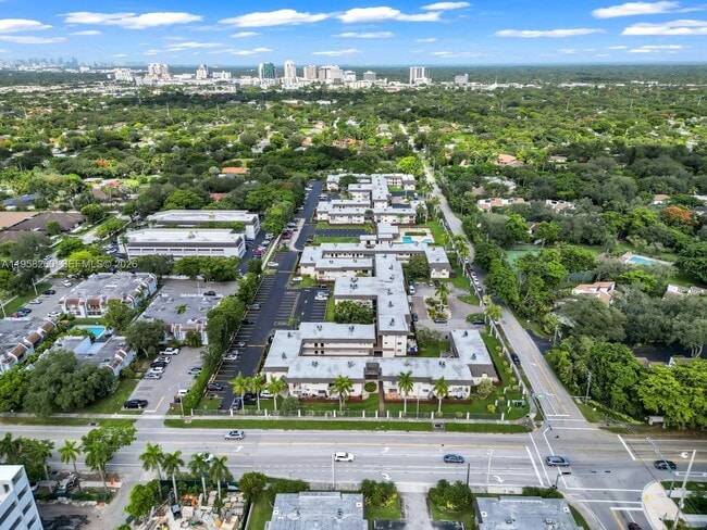 Building Photo - 8601 SW 94th St