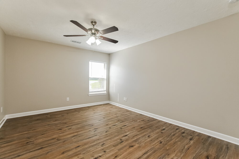 Building Photo - 7411 Quiet River Ln