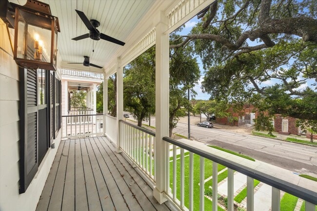 Building Photo - 1514 31st St