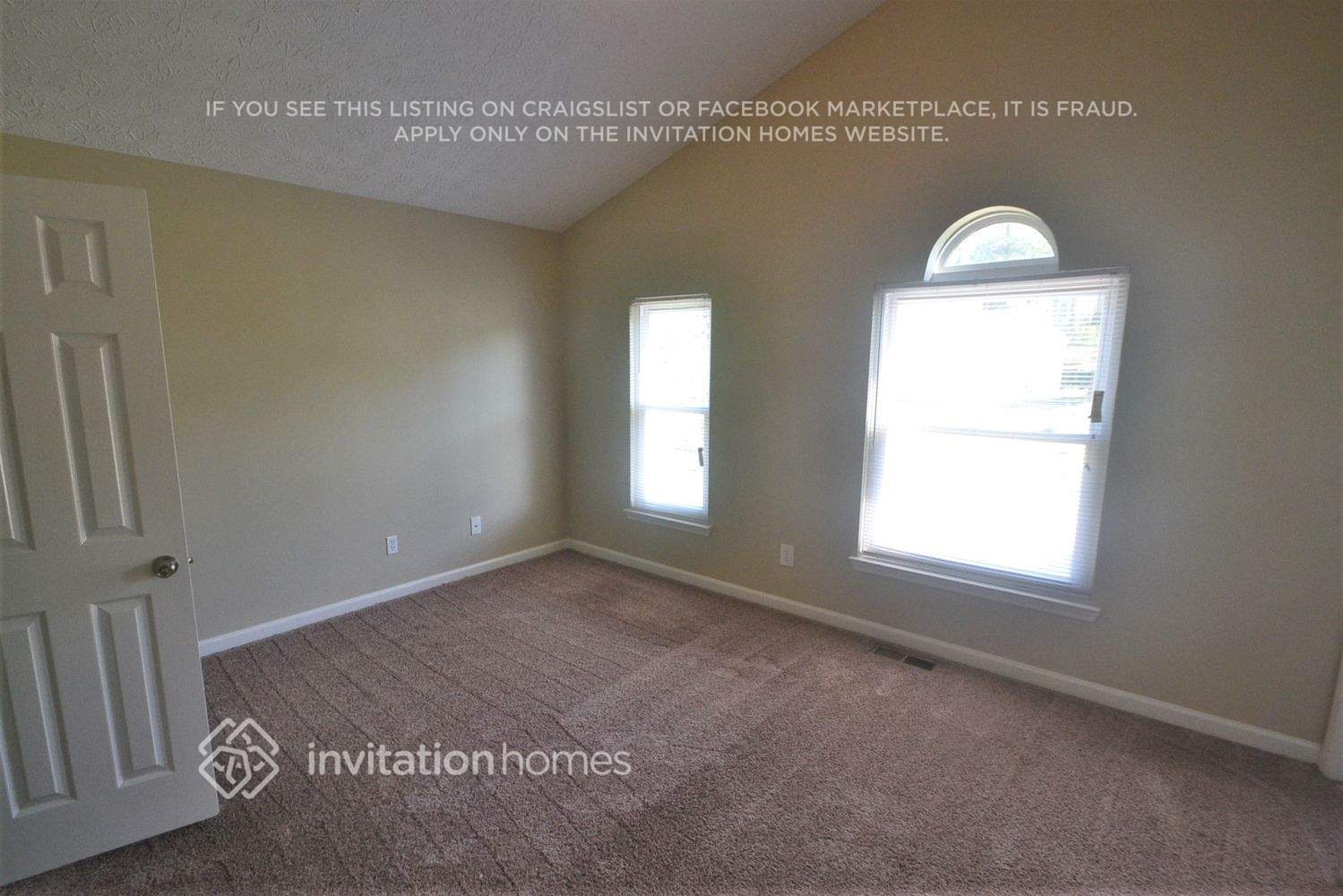 Building Photo - 1355 Ling Dr