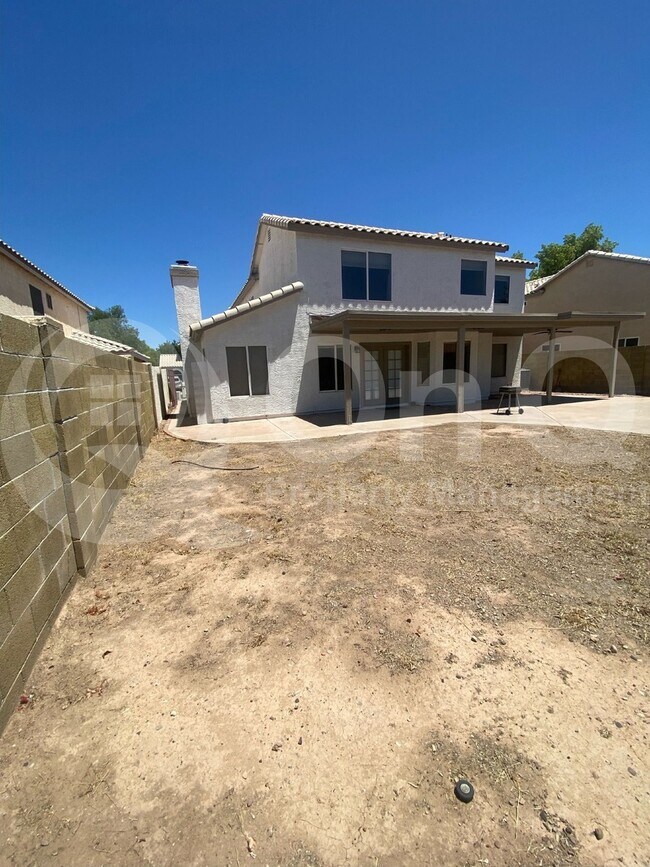 Building Photo - 877 W Shellfish Dr